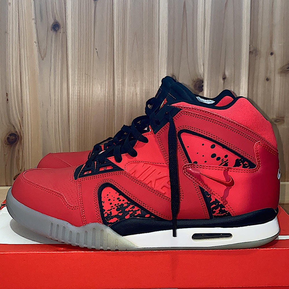2014 Nike air tech challenge hybrid